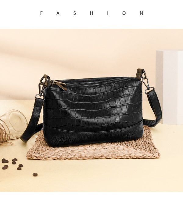 Fashionable Simple Large Capacity Women's Shoulder Messenger Bag - Image 6