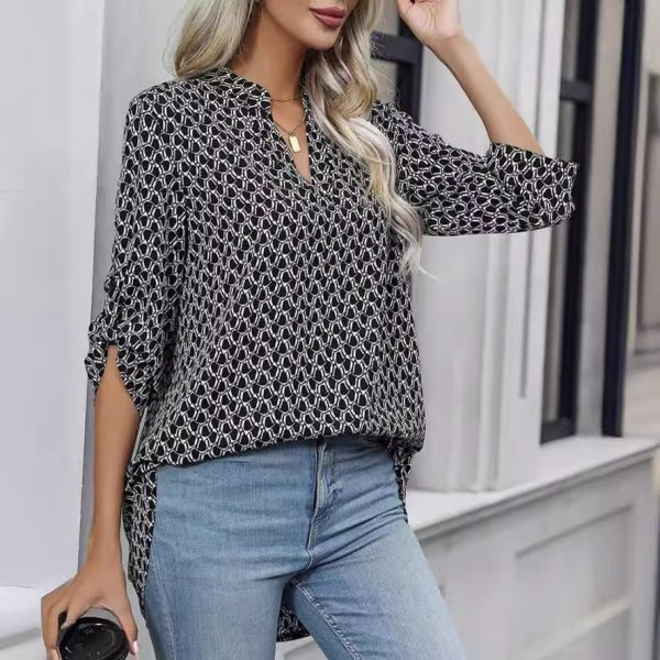 Women's Loose Long Sleeve Printed V-neck Shirt - Image 3