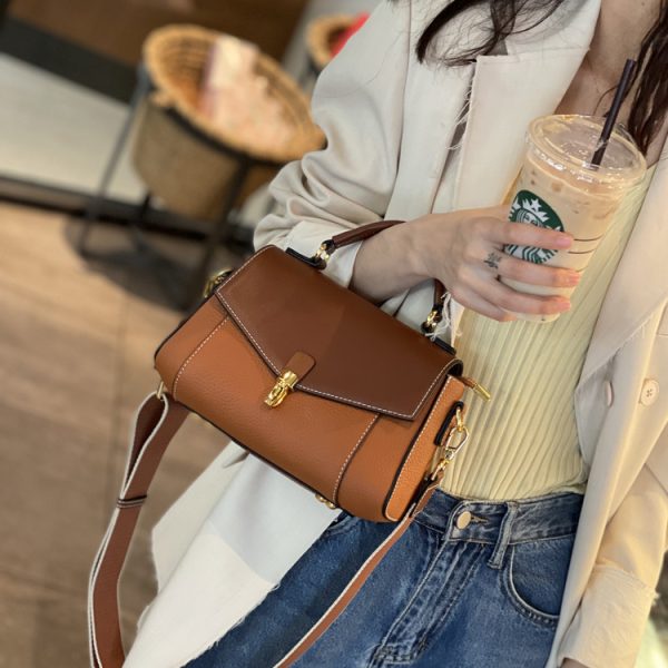 Women's Trendy All-match Genuine Leather Crossbody Shoulder Bag - Image 3