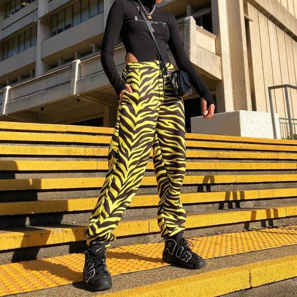 YELLOW ZEBRA PATTERN SWEATPANTS - Image 3