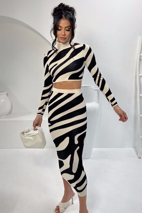 Top Striped Slim-fit Sheath Skirt Knitting Suit - Image 6