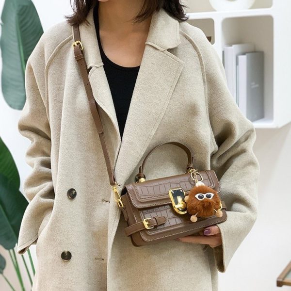 Women's Fashion Portable Shoulder Messenger Bag - Image 10