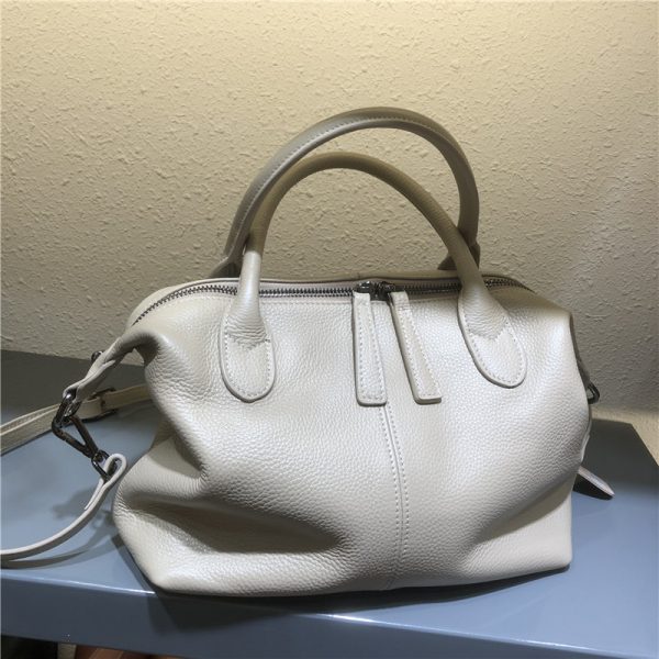 Top Layer Leather Women's Bag Crossbody - Image 8