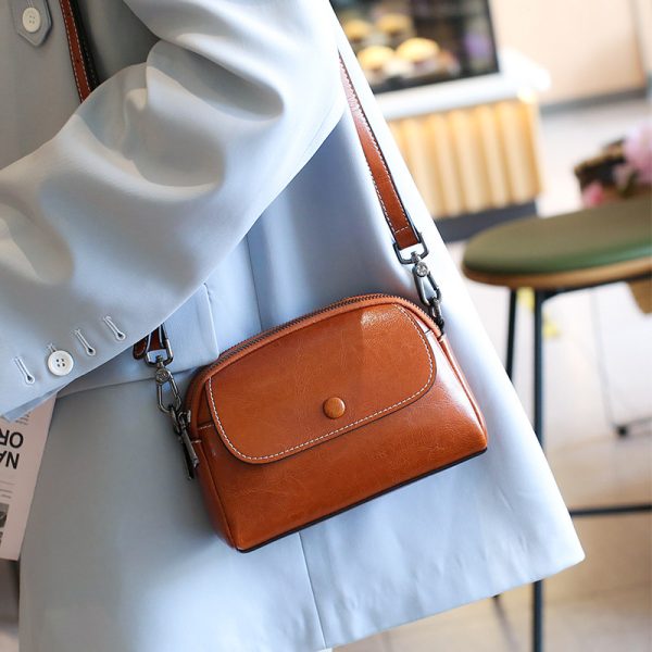 Genuine Leather Women's Shoulder Messenger Bag - Image 2