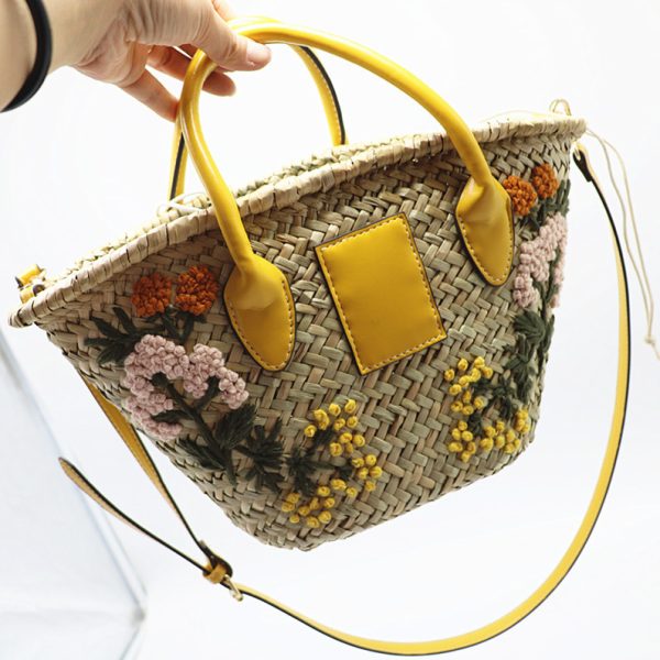 Watercress Handbag Single Shoulder Crossbody Straw Bag - Image 4