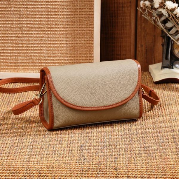 Fashionable Stylish Contrast Color Niche Style Crossbody Bag - Image 2