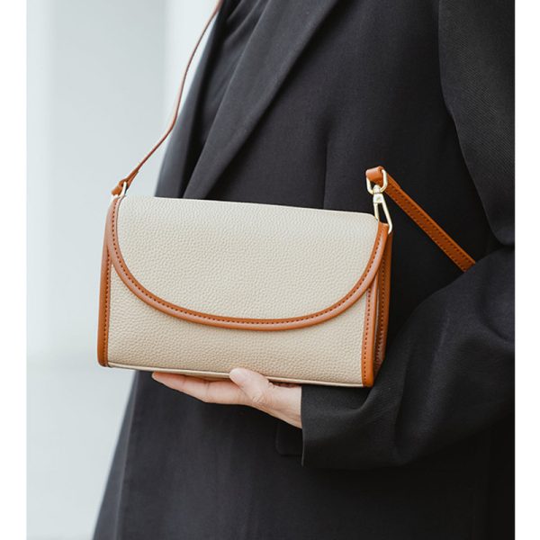 Fashionable Stylish Contrast Color Niche Style Crossbody Bag - Image 3