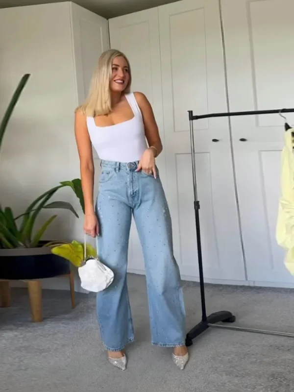 Trendy Women's High Waist Sparkling Denim Jeans With All-Over Luxury Rhinestone Decoration Female Casual Daily Chic Trousers - Image 5