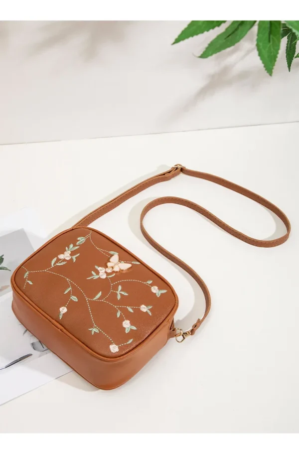 Embroidered flower bow camera bag, simple women's bag, casual small square bag, single shoulder crossbody bag, women's bag - Image 2