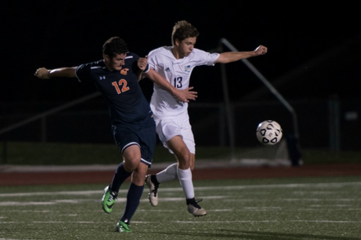 shawnee-mission-east-soccer-s-unbeaten-season-comes-to-an-end-falls