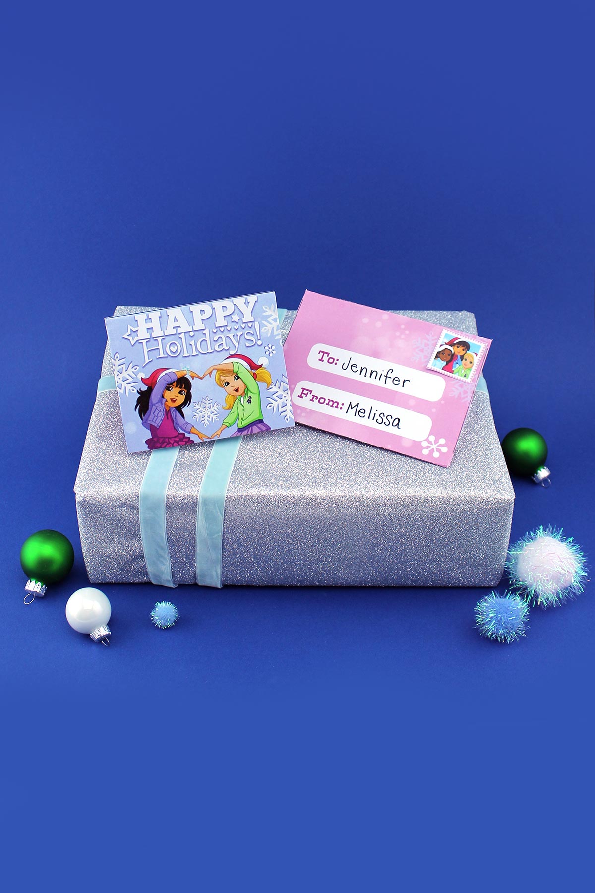 Dora and Friends Holiday Card Pack