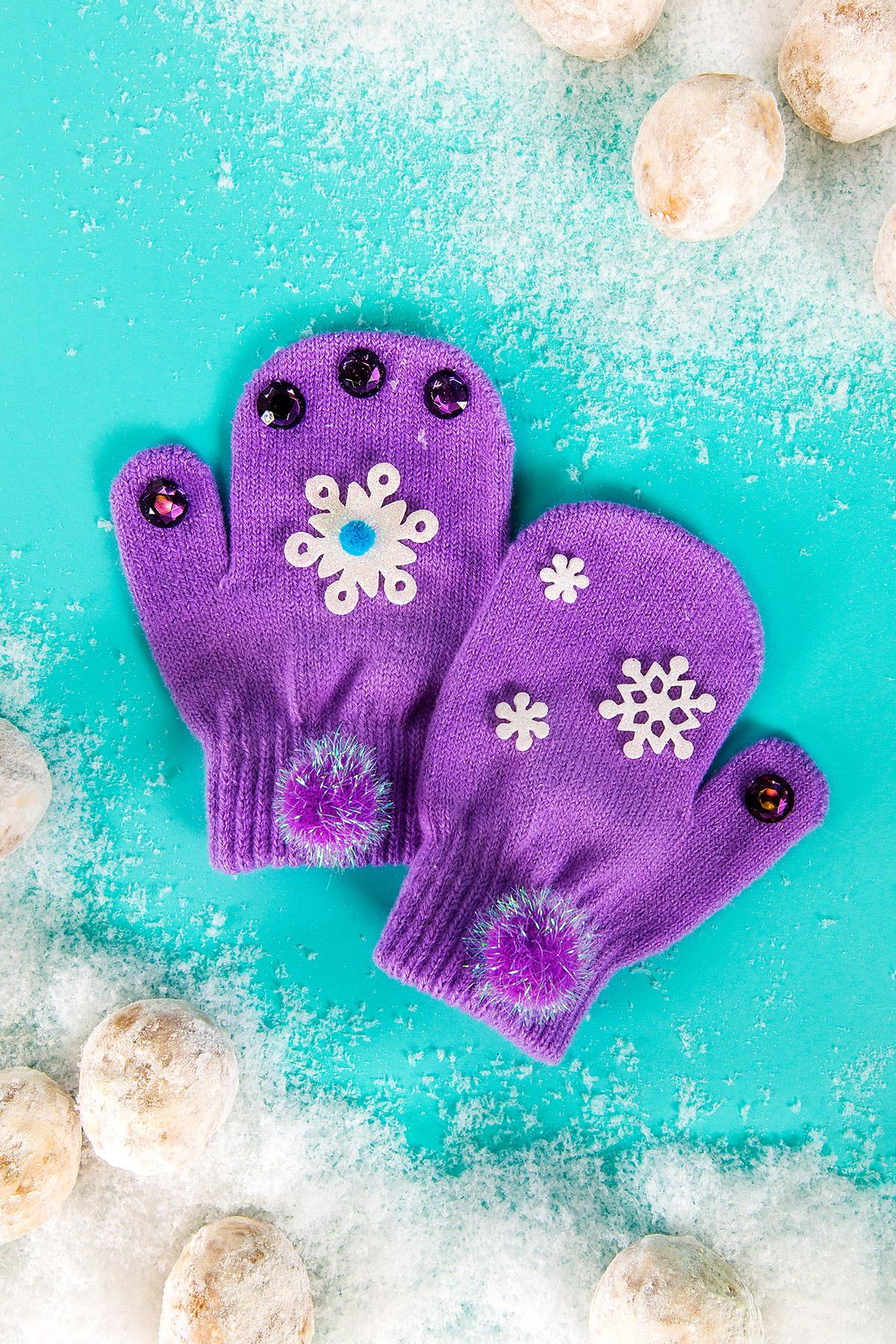 Everest Birthday Party Glove Craft