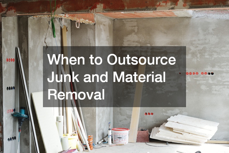 When to Outsource Junk and Material Removal