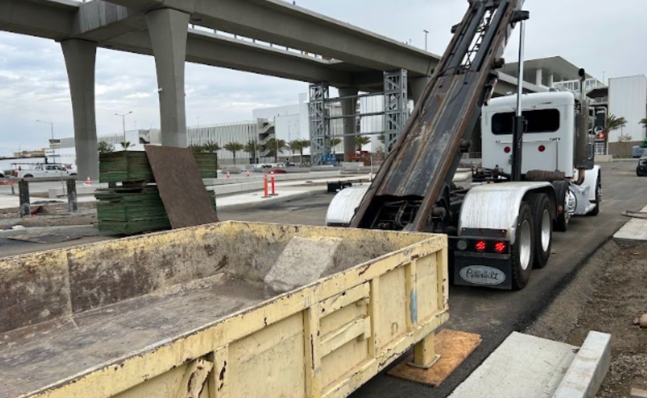 R. Lechuga Trucking - Dumpster Rental Service in Long Beach CA