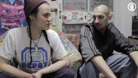 Елена Котева + Fogg (4) накрая завря гърнето - 50 STOTINKI