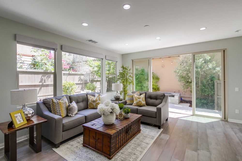 15843 Babcock St Rancho Photos