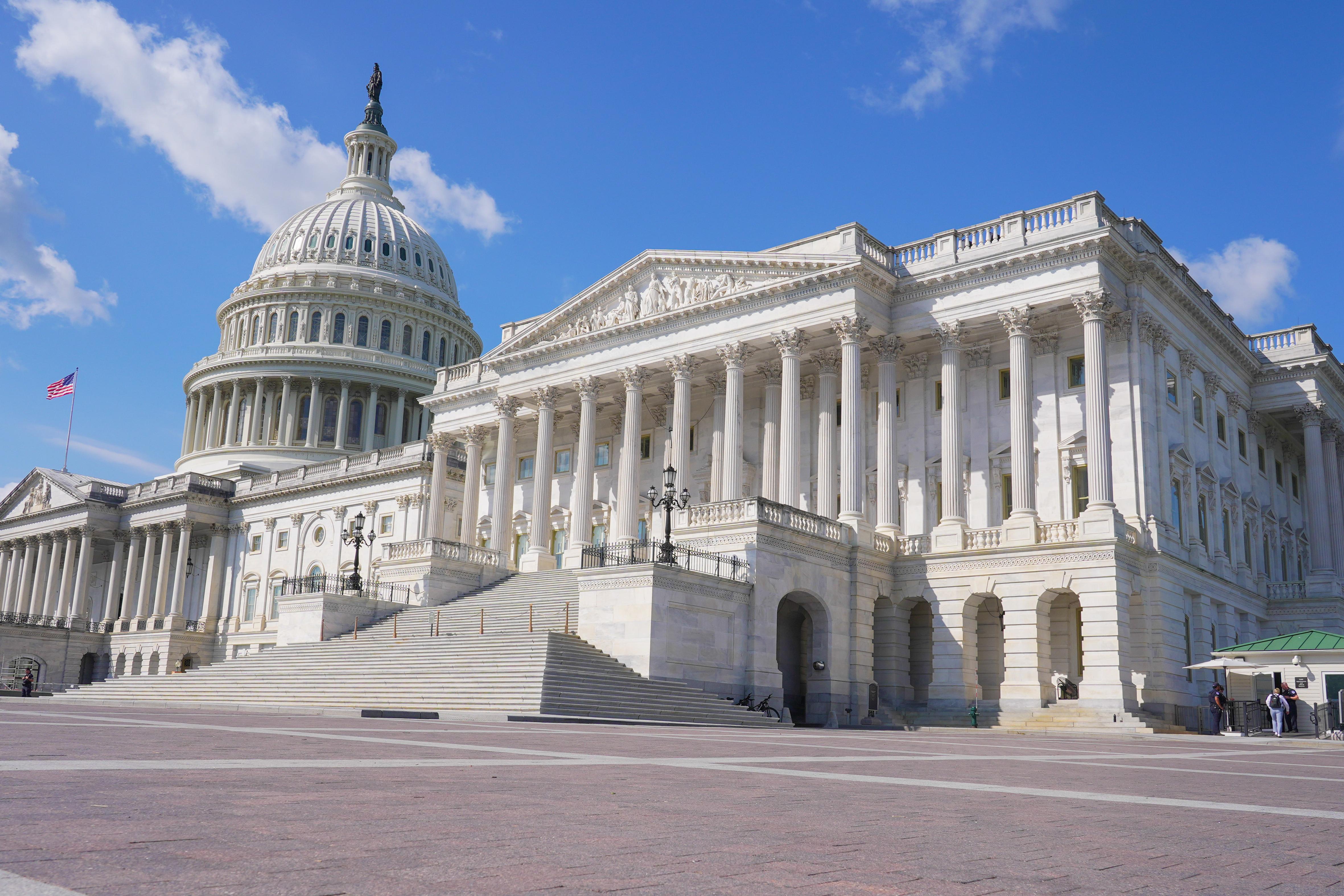 McConnell returns to the Senate for the first time since his June hospitalization