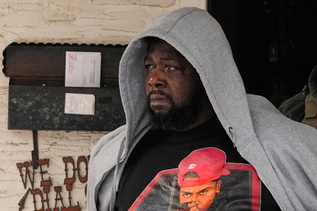 AP News: Counter protesters chase off conservative influencer during Minneapolis immigration crackdown