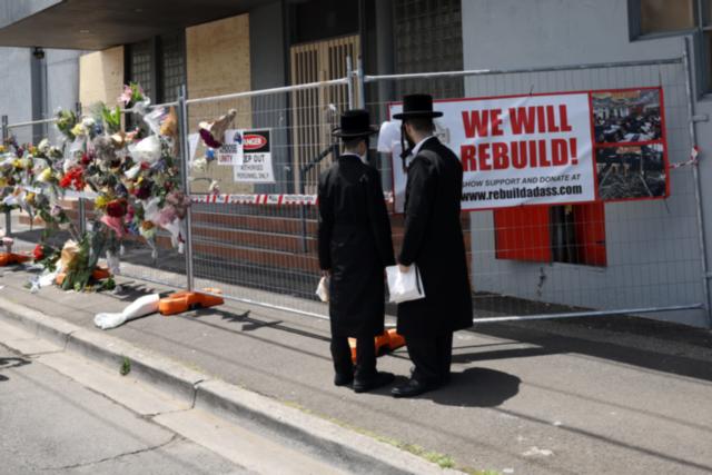 Police charge a third suspect in a Melbourne synagogue arson allegedly directed by Iran