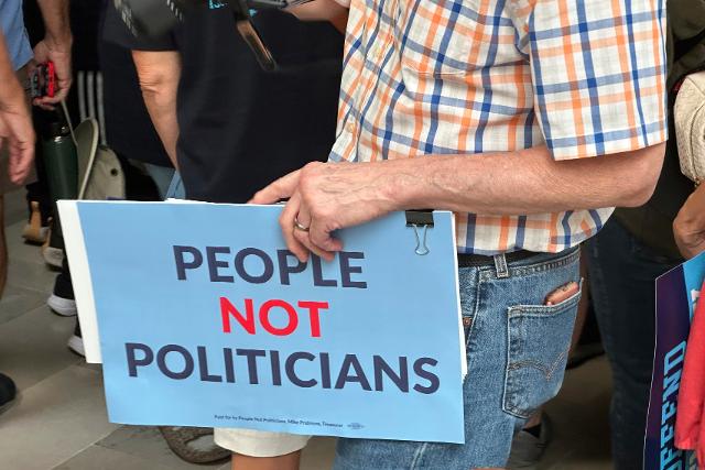 AP News: Missouri Senate passes Trump-backed plan that could help Republicans win an additional US House seat