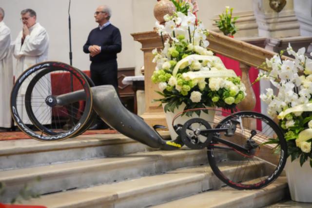 AP News: Thousands at funeral for Italian auto champ and Paralympic gold medalist Alex Zanardi