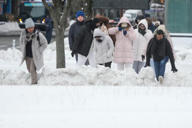 AP News: Blizzard warnings cascade across East Coast with winter storm's approach