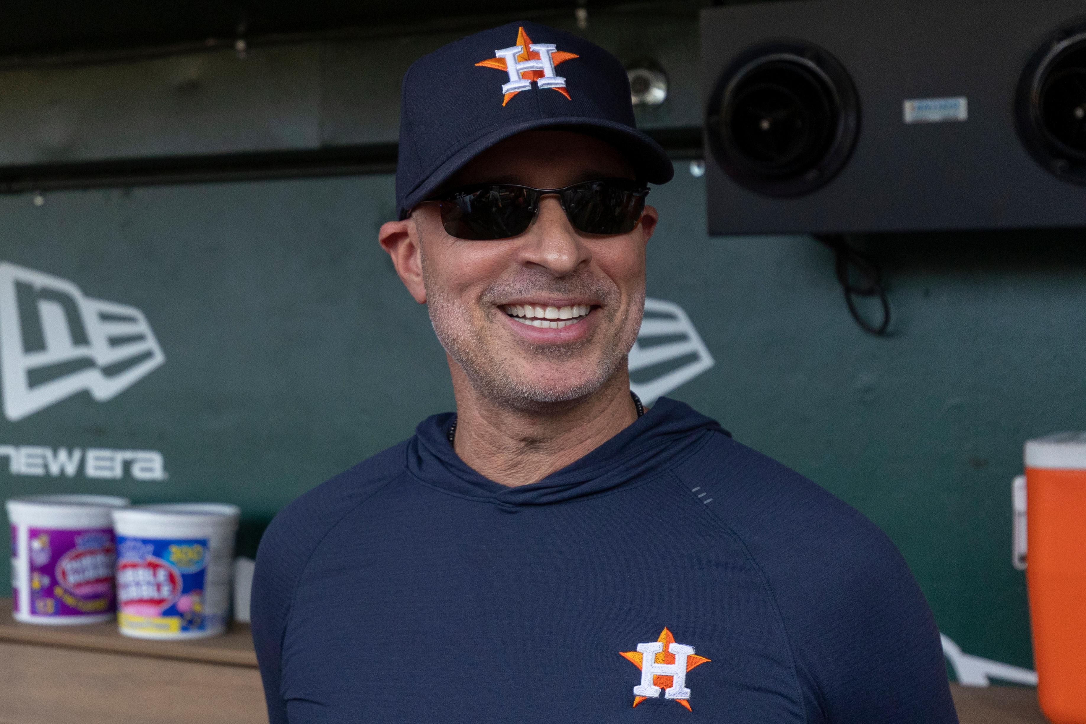 Houston Astros do not renew Joe Espada’s contract, part ways with their manager