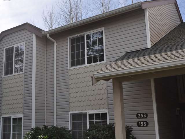 4225 Wintergreen Cir