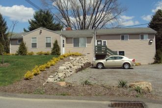Slippery Rock Apartments & Off-Campus Housing | College Pads