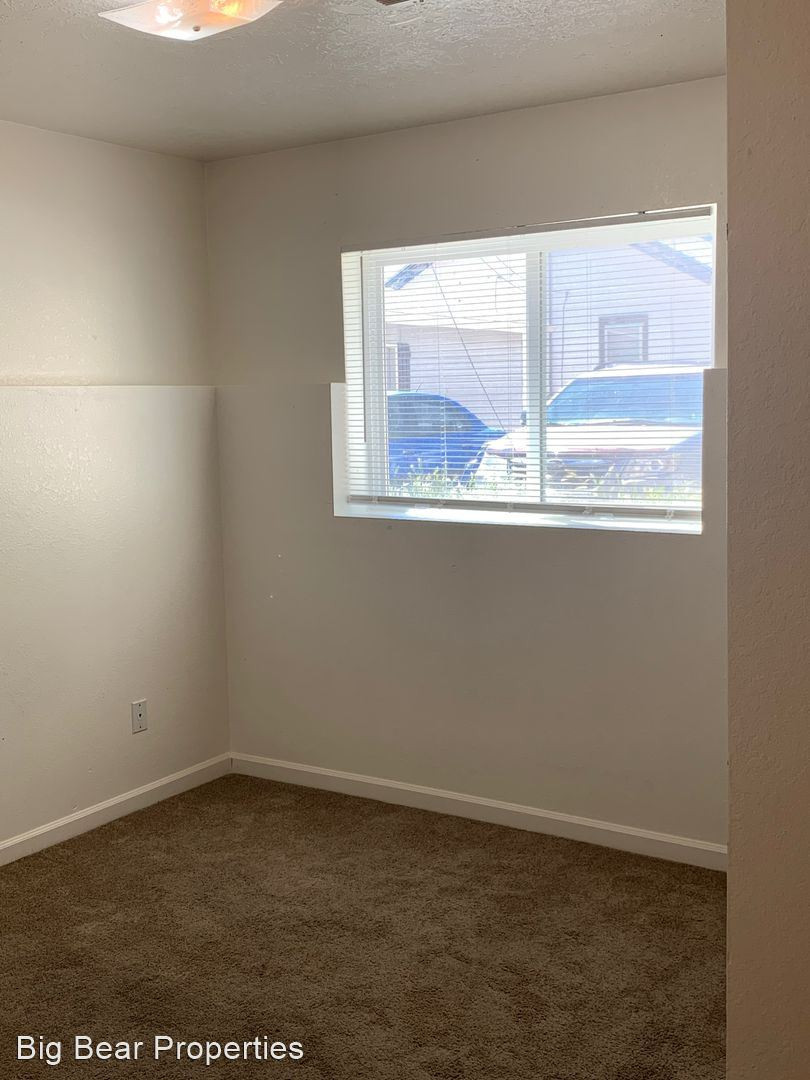 Arlington Apartments Unco