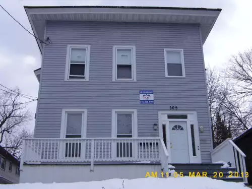 2016-08/SYRACUSE-Apartment-Building-88695.webp