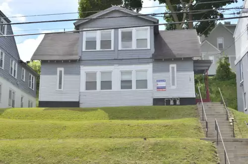 2016-08/SYRACUSE-Apartment-Building-89057.webp