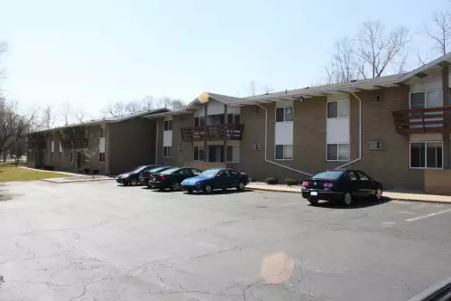2016-10/UNIVERSITY-OF-MICHIGAN-Apartment-Building-123134.webp