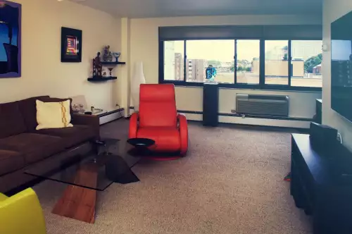 2018-02/CARNEGIE-MELLON-Apartment-Building-349979.webp