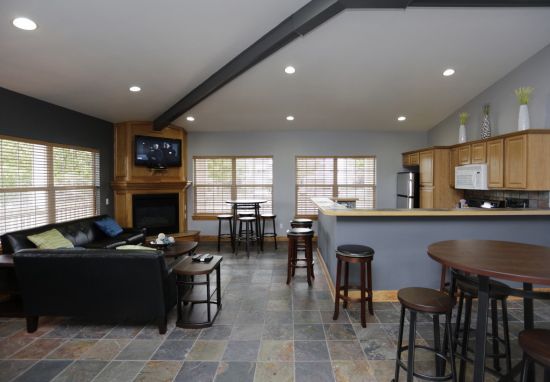 Highpointe Apartments Lawrence Rent College Pads