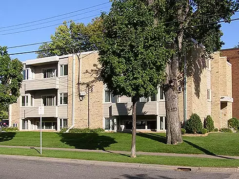 2018-04/UNIVERSITY-OF-MINNESOTA-Apartment-Building-391346.webp