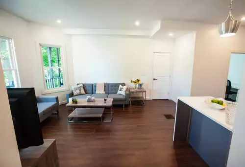 2018-08/SYRACUSE-Apartment-Building-423787.webp