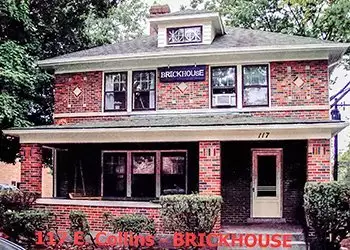 2018-09/MIAMI-UNIVERSITY-Apartment-Building-437683.webp