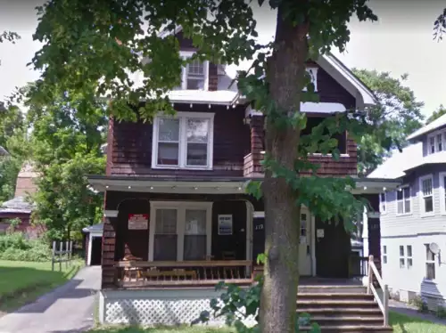 2018-09/SYRACUSE-Apartment-Building-426055.webp
