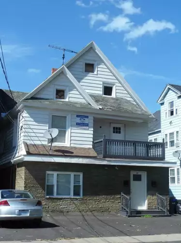 2018-09/SYRACUSE-Apartment-Building-443532.webp