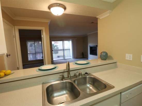 The Streams Apartments | Fullerton CA Apartments For Rent