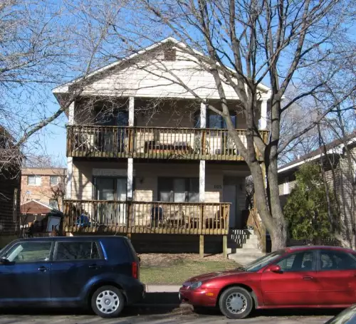 2019-04/UNIVERSITY-OF-MINNESOTA-Apartment-Building-553738.webp