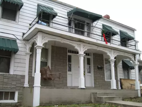 2019-06/Ohio-University-Apartment-Building-558760.webp