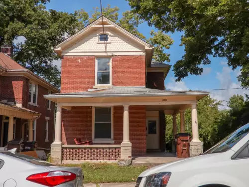 2019-09/MIAMI-UNIVERSITY-Apartment-Building-590710.webp