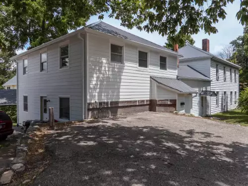 2019-09/MIAMI-UNIVERSITY-Apartment-Building-594138.webp