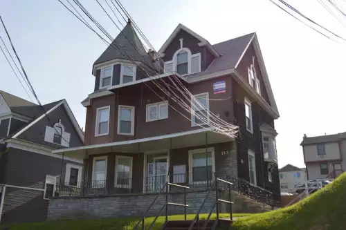2019-10/SYRACUSE-Apartment-Building-601815.webp