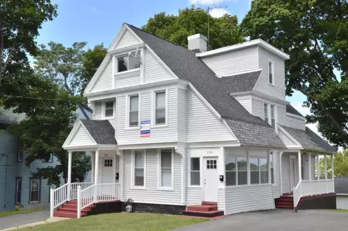 2019-10/SYRACUSE-Apartment-Building-601911.webp