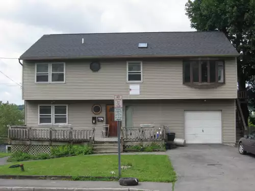 2019-10/SYRACUSE-Apartment-Building-601952.webp