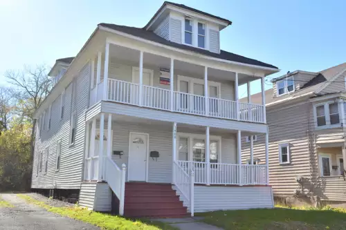 2019-10/SYRACUSE-Apartment-Building-602618.webp