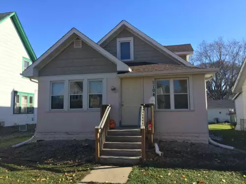2019-10/UNIVERSITY-OF-MINNESOTA-Apartment-Building-603659.webp